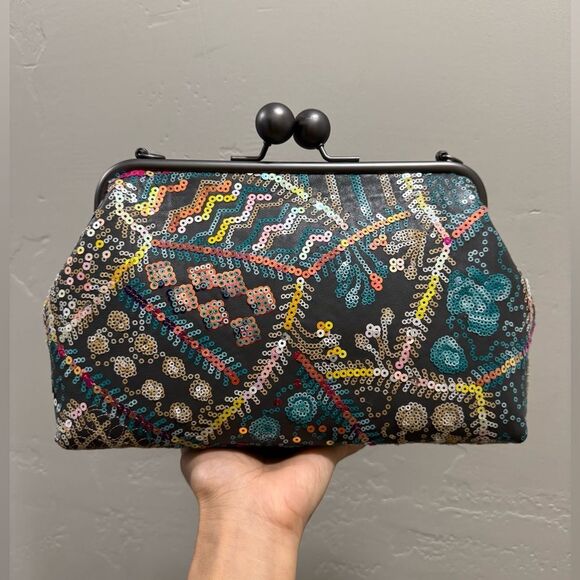 Sequin Embroidered Leather Handmade Kisslock Clutch Bag with 2 Strap Styles - Picture 5 of 16